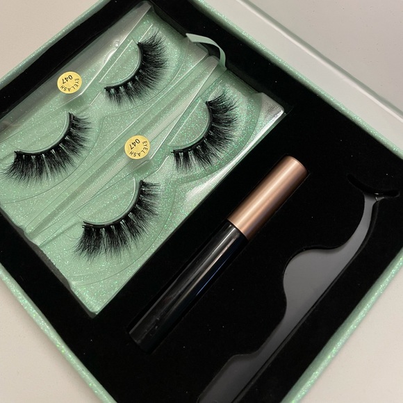 No Skin Irritation Lashes & Liner - Picture 4 of 10